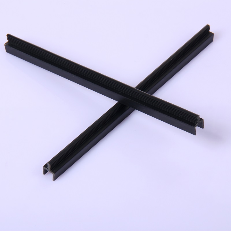 Професионална лента за екструдиране на PVC профил по поръчка за част от шкафовете за шкафове за чекмеджета