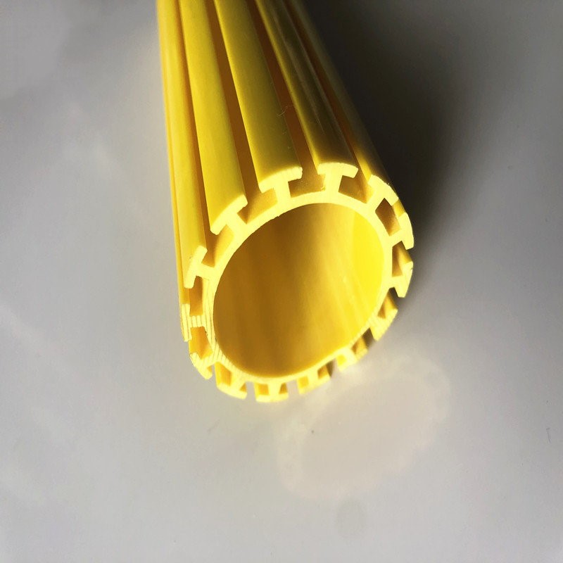 потребителски екструдиран pvc профил тръба пластмасова тръба профил за близалка плъзгащ слот