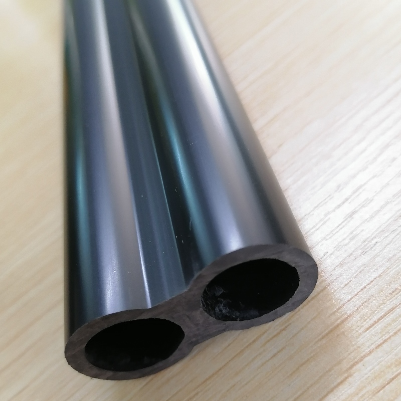 по поръчка екструдирани PVC тръби от пластмасови тръби, произведени в Китай Производител