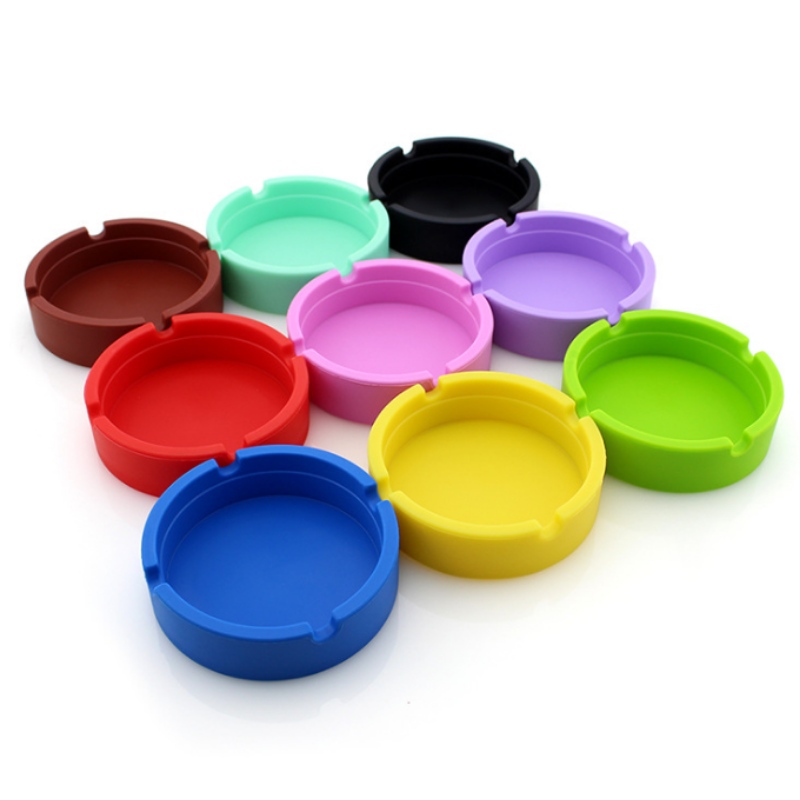 Малък кръгъл пепелник