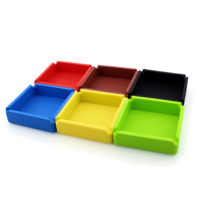 Голям квадратен пепелник