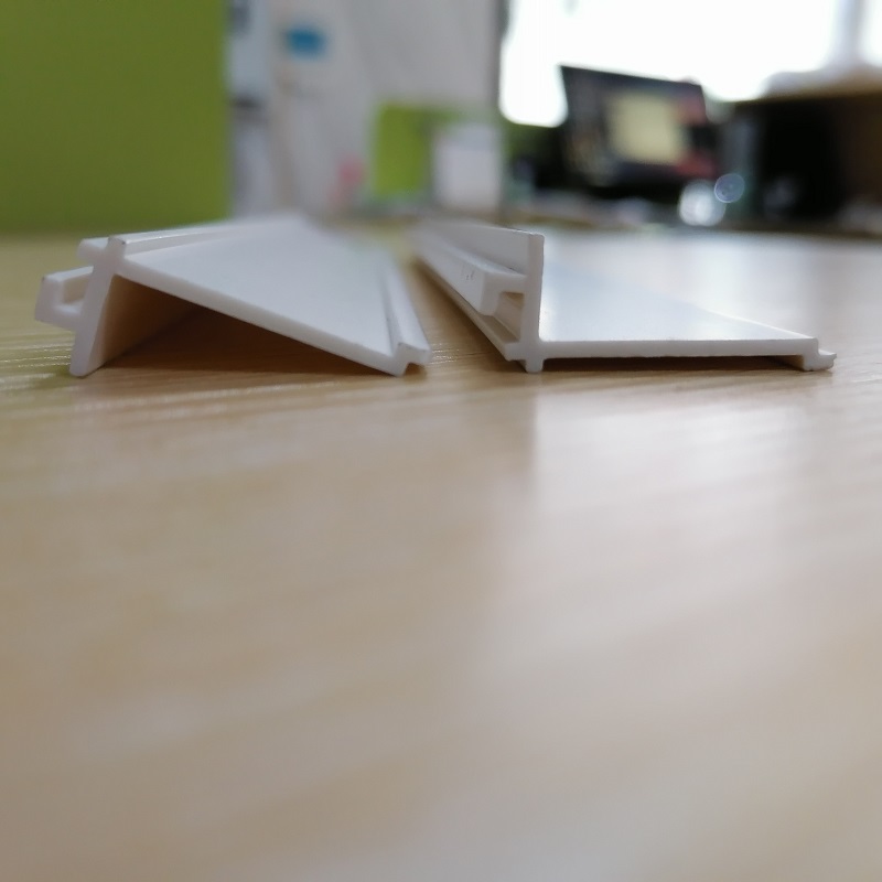 Китайски производител за pvc l канал профил pvc лента pvc l форма профил за декорация на сграда