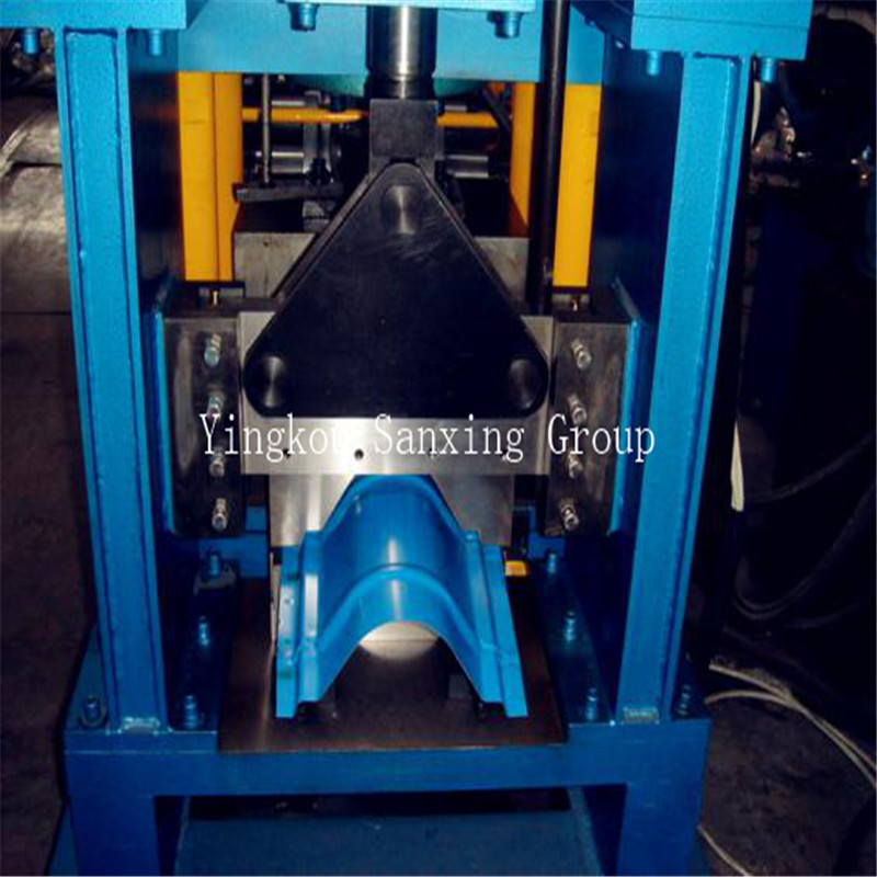 Машина за формоване на глазирани плочки