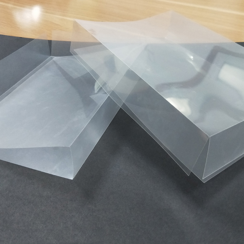 Голямо снабдяване с изолационни листове за батерии, изолационни листове за пламък, изолационни листове за домашни любимци, прозр...