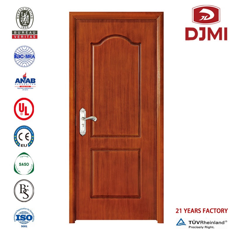 Чисто нова дървесина Вътрешни интериори WPC Door Mattle Hot Selling Combut Room Design Бял апартамент WPC Door Multifuncal Inside Doors Wooden Profile Door WPC Wood