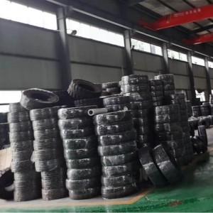 Гуми от плътна гума