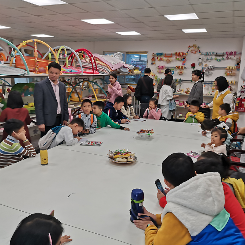 Туна Баба плюшени играчки за деца