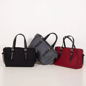 Върху водоустойчив найлон рамо чанта женски голям капацитет на чантата oxford кърпа пратеник торба Фабрика за директни продажби