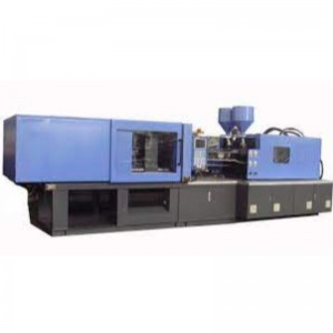 Двойна форма на цветна инжекция