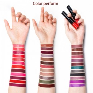 Дълготрайно течно червило