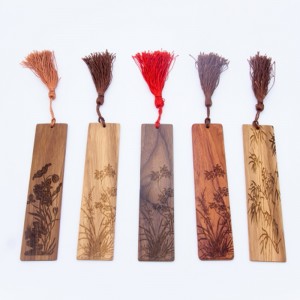 Дървен отметка