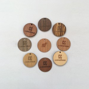 Дървена специална карта