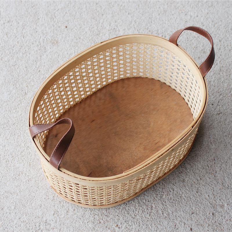 Решетъчна кошница за съхранение на ратан
