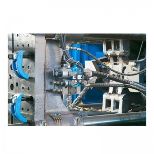 Ново пристигане пълно автоматично инжекционно формоване машина