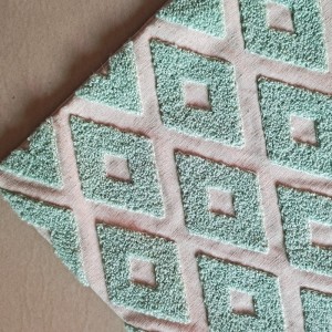 Рециклирана плюшена кърпа мода