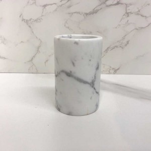 Комплект за висококачествени мраморни аксесоари за баня