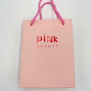 Хартиени торби, които подобряват стойността на марката