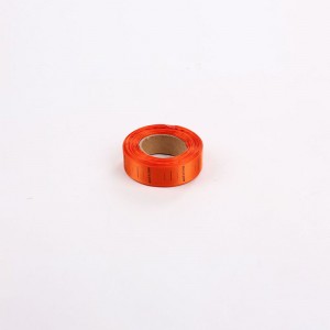 Цветни тъкани за облекло