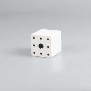 Крака за мебели