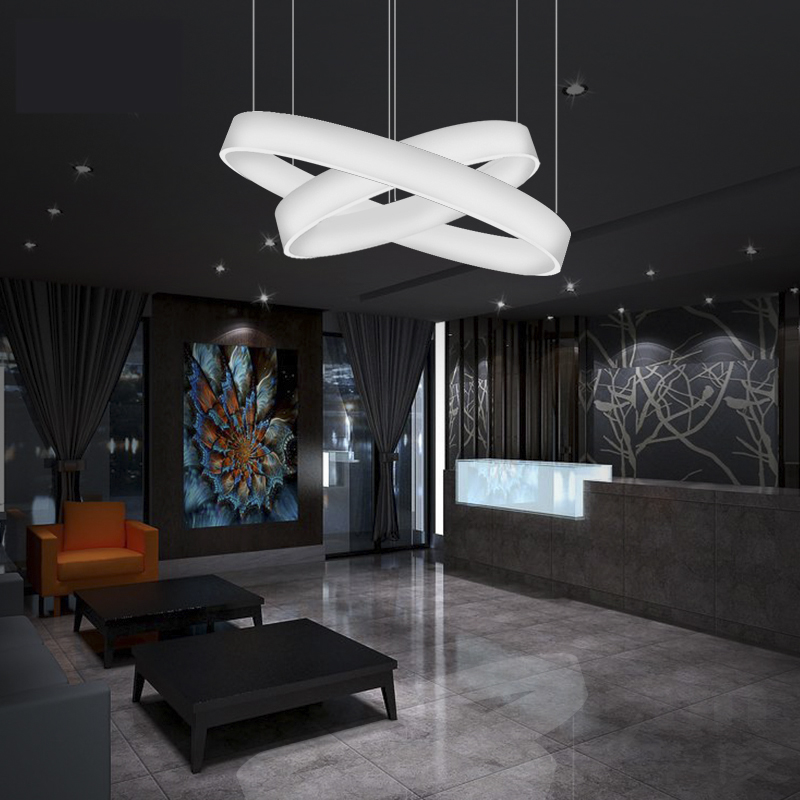 Как да инсталирате LED светлинна светлина на тавана?