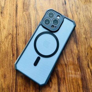 Прозрачен калъф за акрилна пластмаса