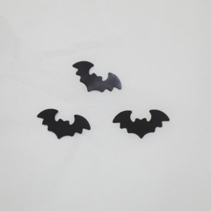 Черни бутилки поп конфети попъри