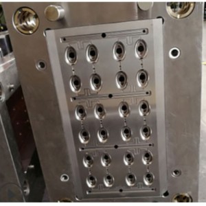 Пластмасови инжектиране на Мулдицинско