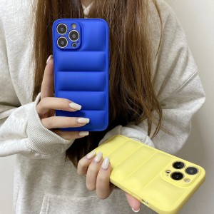 Новият продукт е подходящ за Apple iPhone14 Down Jacket Solid Color Case Mobile Phone, обновяване на обектива Пълна защита Анти-скач, защитно покритие прот...