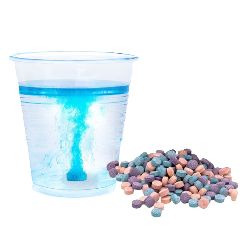 Магическа играчка, която може да абсорбира вода и да стане голяма