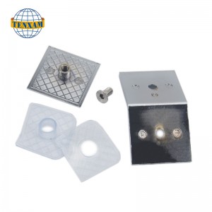 Едно странична извита 135 градуса фиксираща скоба