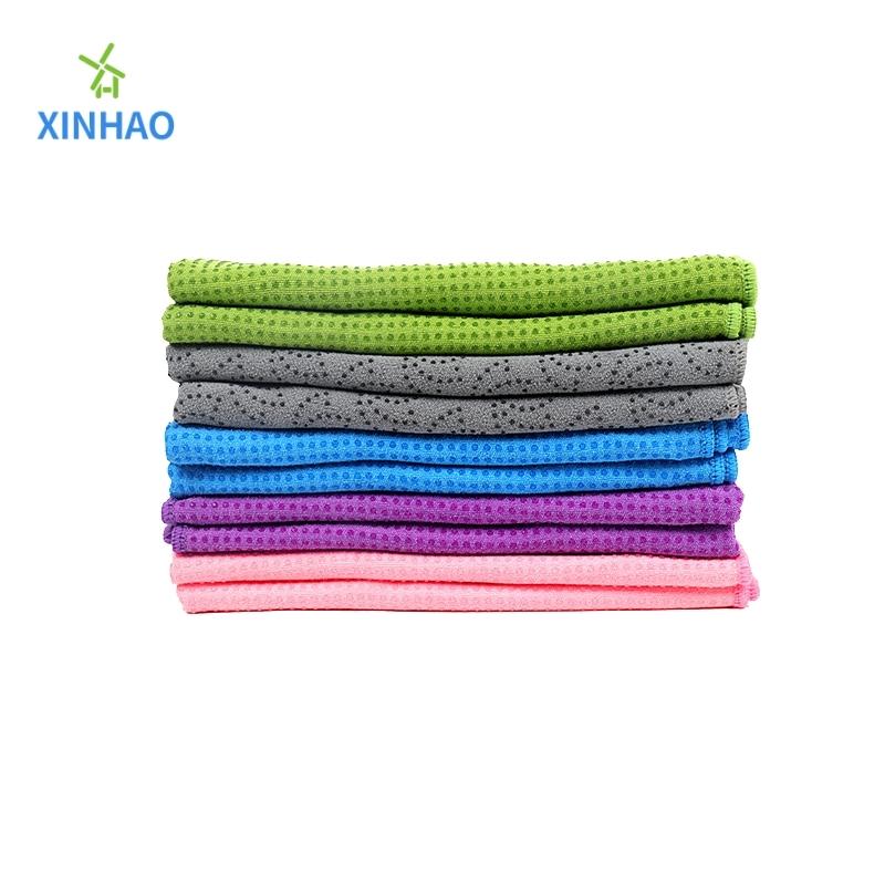 Разнообразие от цветове от микрофибър пот-абсорбиращ твърд цвят йога кърпа на едро, PVC силиконова точка антиплъзгаща кожа, подходяща за фитнес, йога, пилатес, високотемпературна йога