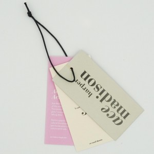 Персонализиран печат на HangTag