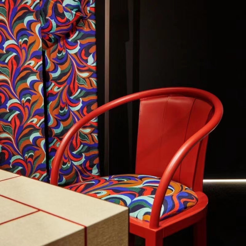 Китайско червено/oriental естетично червено/giorgio armani/color