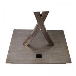 Две леки антични сребърни достойни настолни лампа с/off рокер превключвател в стаята