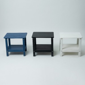 Външна странична маса с бял цвят