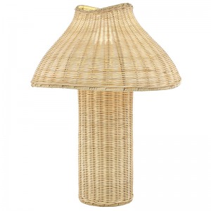 Хотел Treehouse Hotel Rattan Lamp с естествено тяло на ратан в хотелската стая