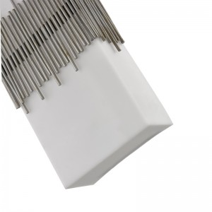 Hospitality Hotel Wall Sconce с античен силивър покритие и правоъгълен акрилен нюанс в хотел Типична стая за стаи