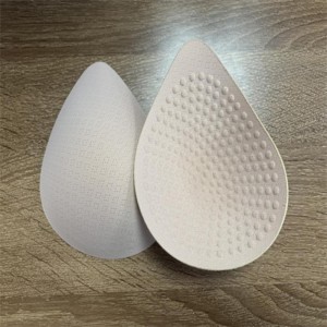 Еко мек допир голи сутиен