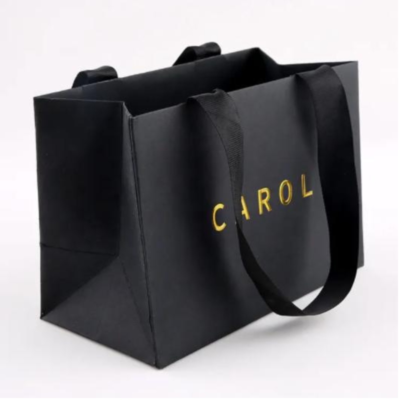 Персонализирани обувки Маркирани магазини отпечатани хартиени торбички със собствен лого картон за пазаруване на хартиени чанти за подаръци за малък бизнес