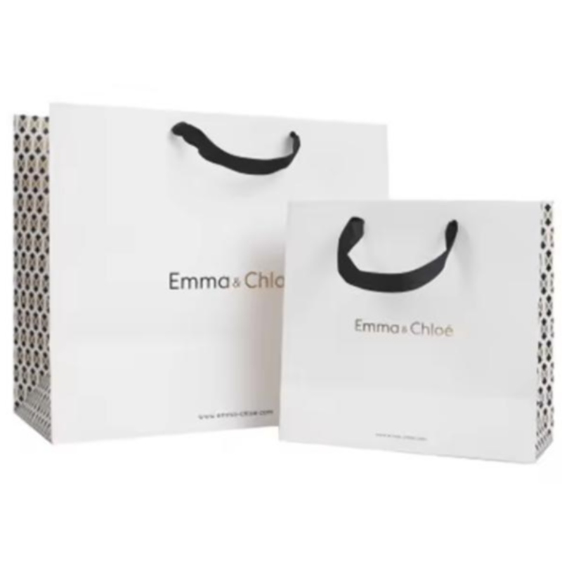 Отпечатани луксозни малки рециклирани пазарни чанти Подаръчни хартиени чанти с име на фирм за опаковки за бижута с дръжка
