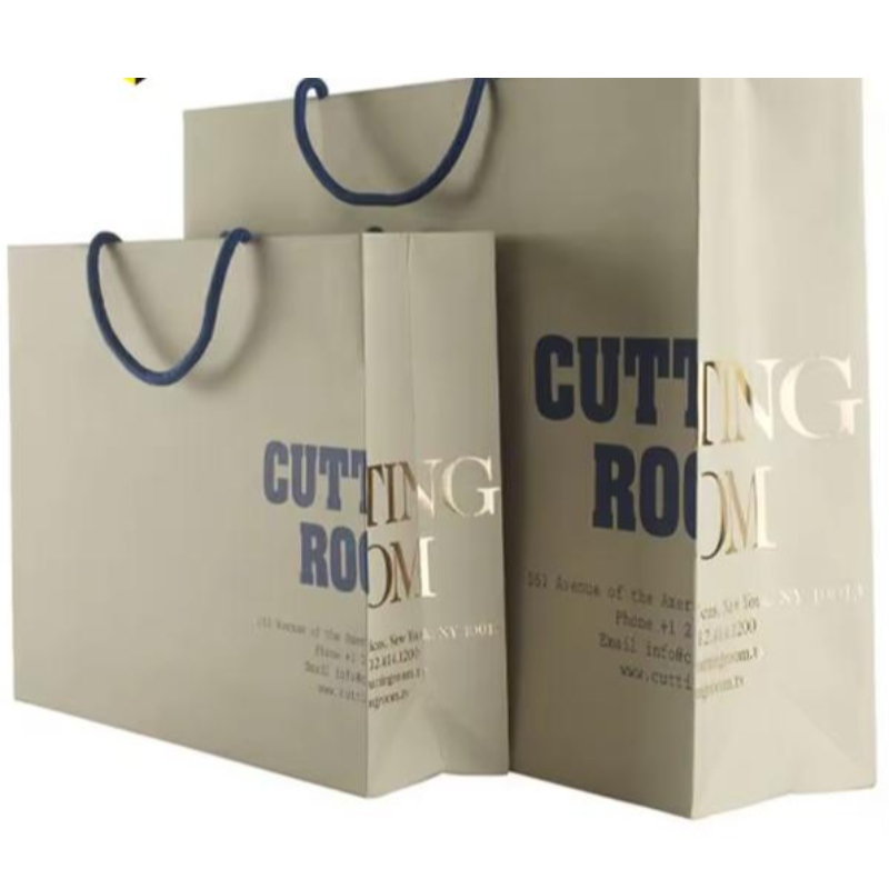 Луксозен персонализиран отпечатан ламиниран пазаруващ подарък за опаковка хартиена чанта със собствено лого
