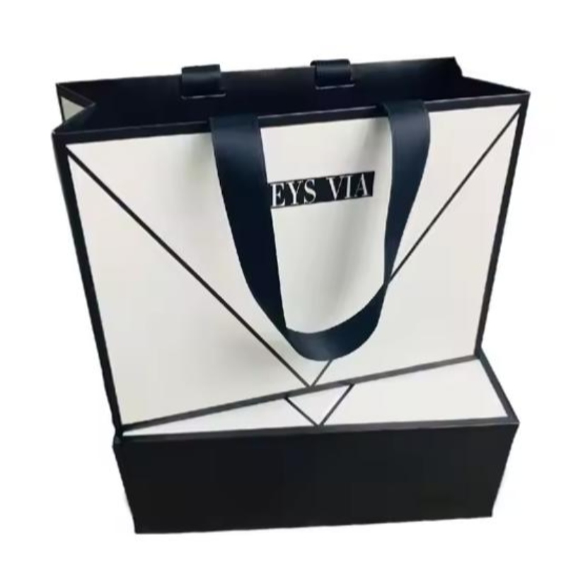 Персонализиран луксозен бял и черен бижута портфейл Колан за подарък Опаковка Хартия чанта с черна сатенена панделка дръжка
