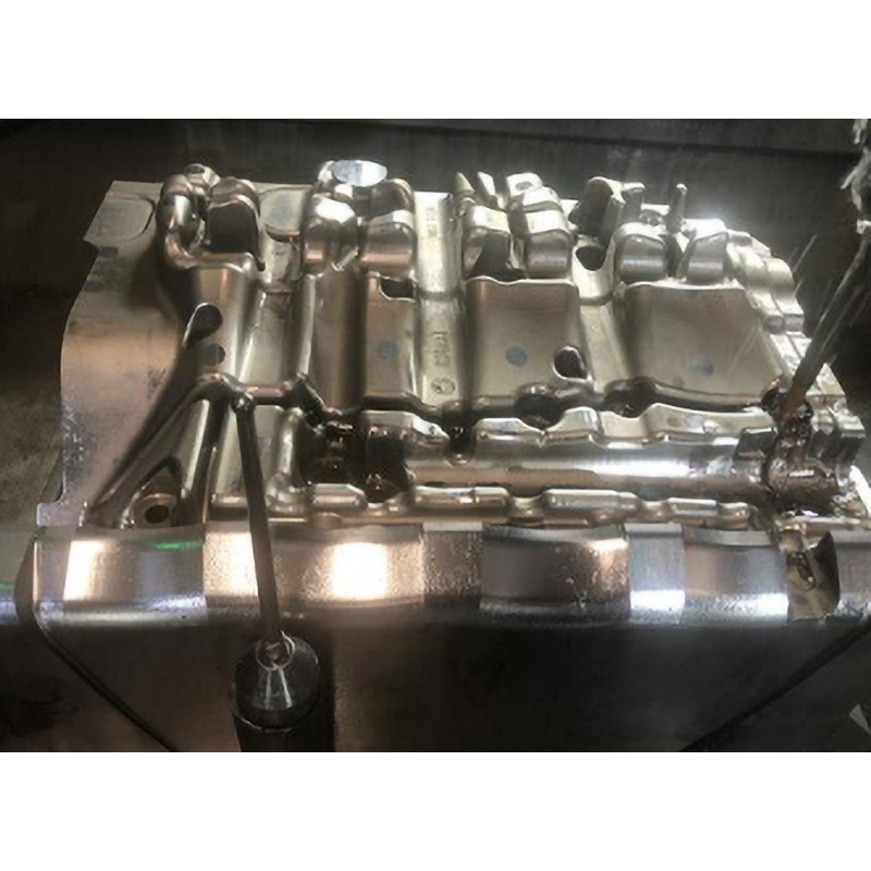 Автомобилна форма за леене под налягане