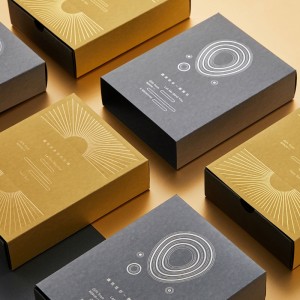 Луксозно фолио-Щампована кутия за подаръци на крафт