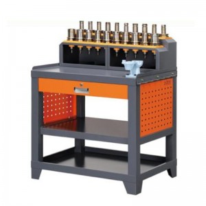 Сиво стърчи - Платферната пейка Vise Workbench