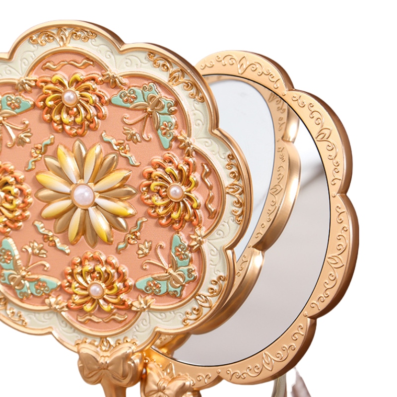 Ръчно огледало