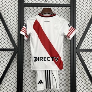 25/26 Kids River Plate Home Size: 16-28