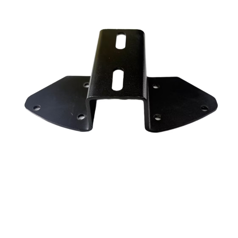 U-оформена скоба