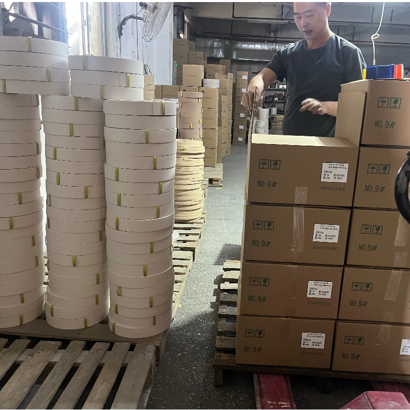 Висококачествени стандарти за екологични стандарти PVC Edge Banding Gander